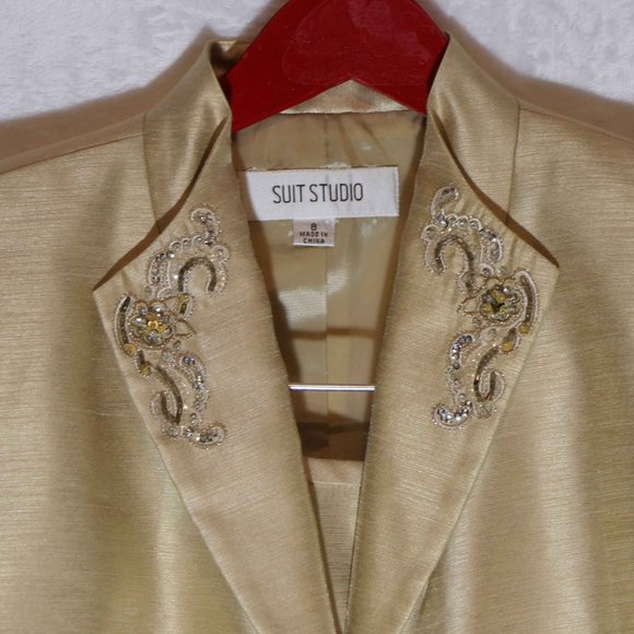 Suit Studio Gold Celebration Event Suit SZ 8 - Picture 3 of 11